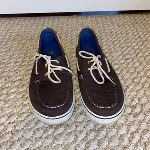 Brown sperry